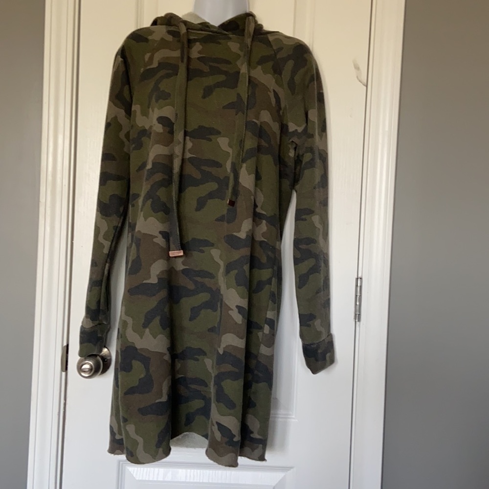 Long sleeve camo hood dress